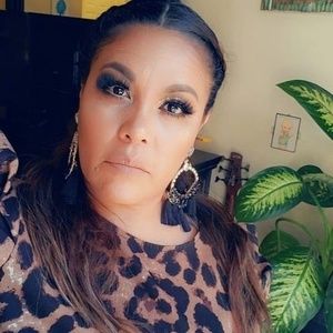 Meet your Posher, Lorena